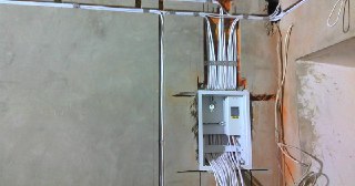 Электропроводка в доме + монтаж Лесной цена от 156 руб. м.п.